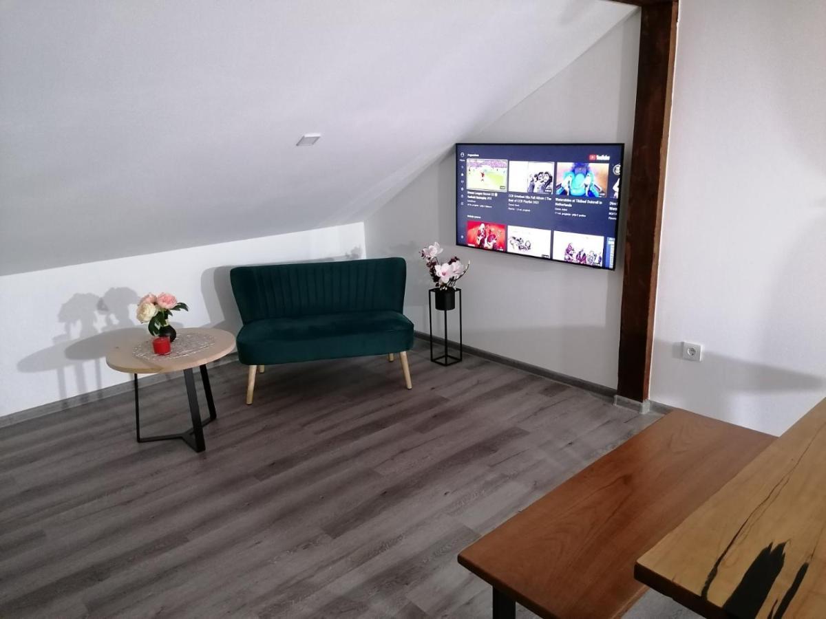 Apartman Megi & Studio Apartman Tomi - Self Check In Krapina Exterior foto